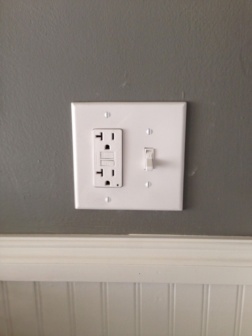 Single gang switch box changed to 2 gang box, 20 a