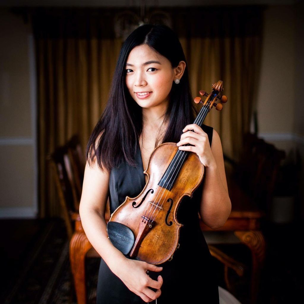 Dana Zhou Violin