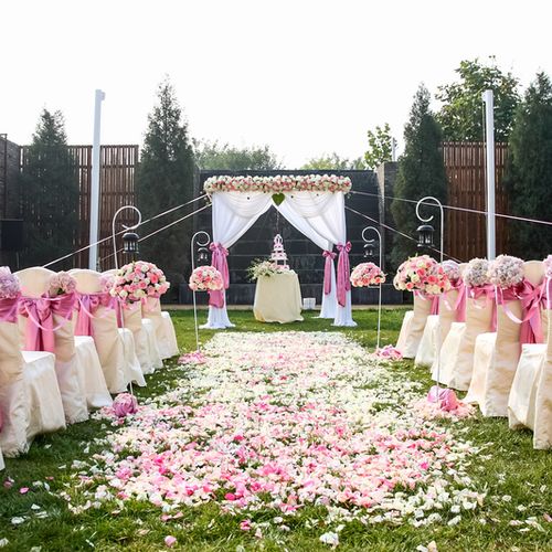 An outdoor Ceremony at a beautiful Estate.