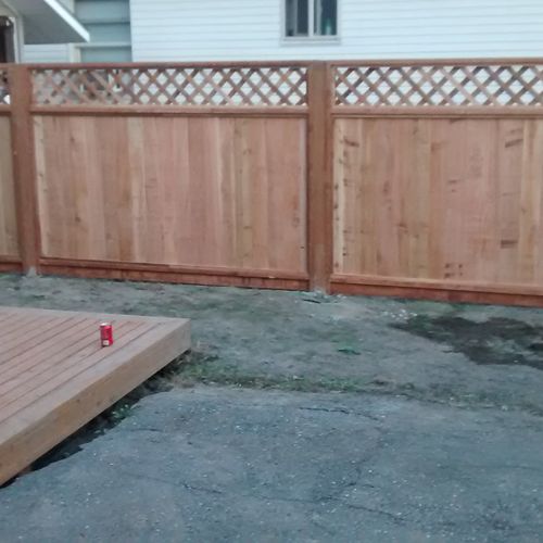 New fence and deck built for Mischelle McCoy of Mo