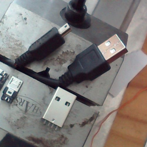 Now repairing USB power/data cable connection ends