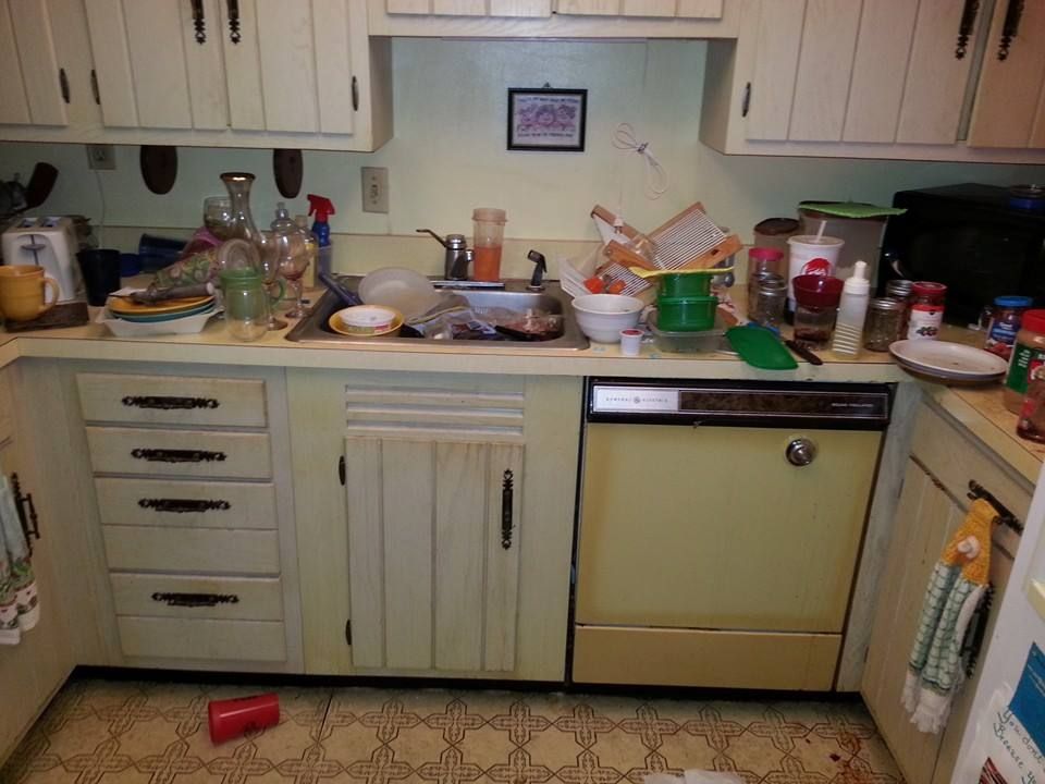 What the kitchen looked like when I got there.