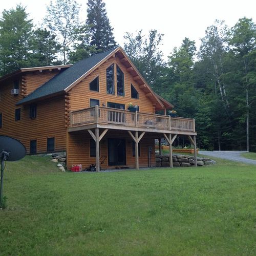 New log cabin home