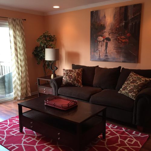 Home staging the living room (Libertyville, IL)