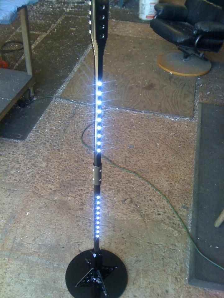 Strobe LED mic stand for Marilyn Manson