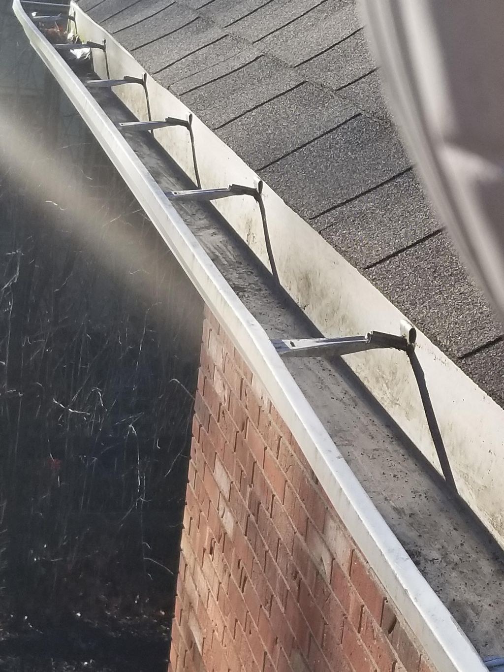 gutter cleaning 