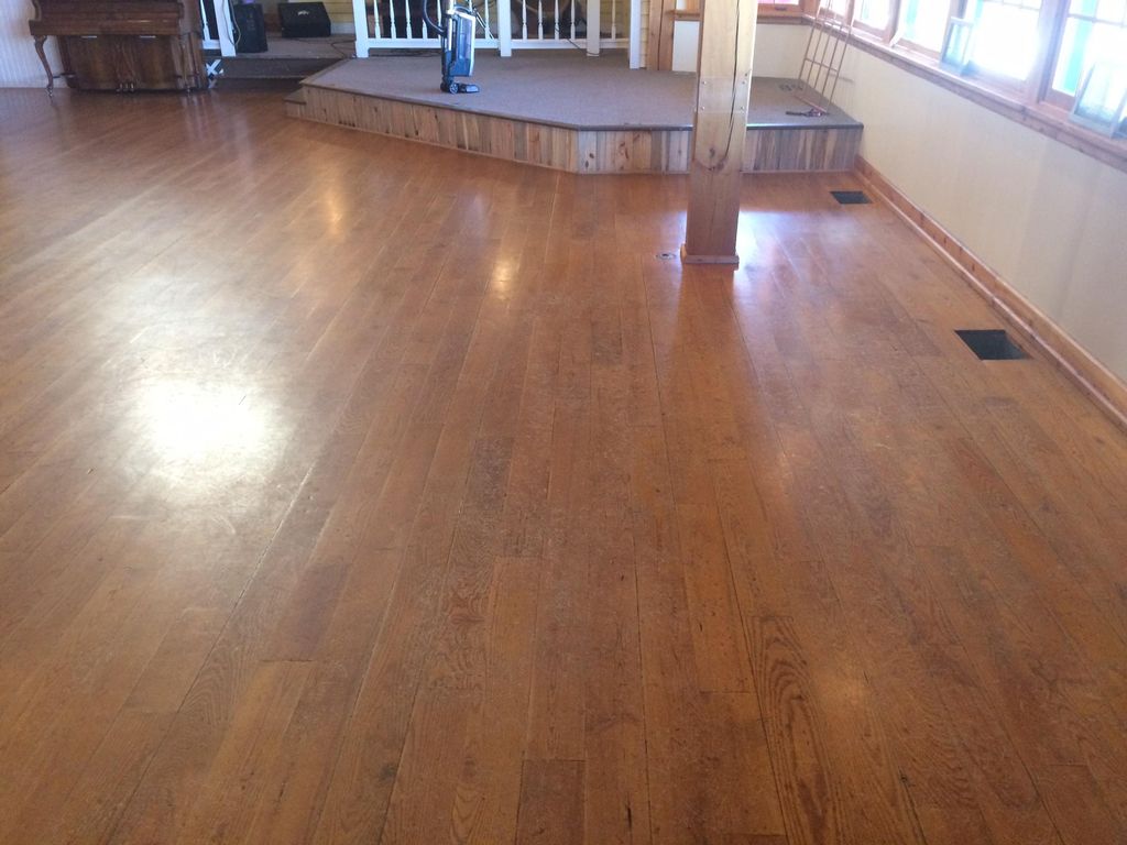 White fence farm hardwood