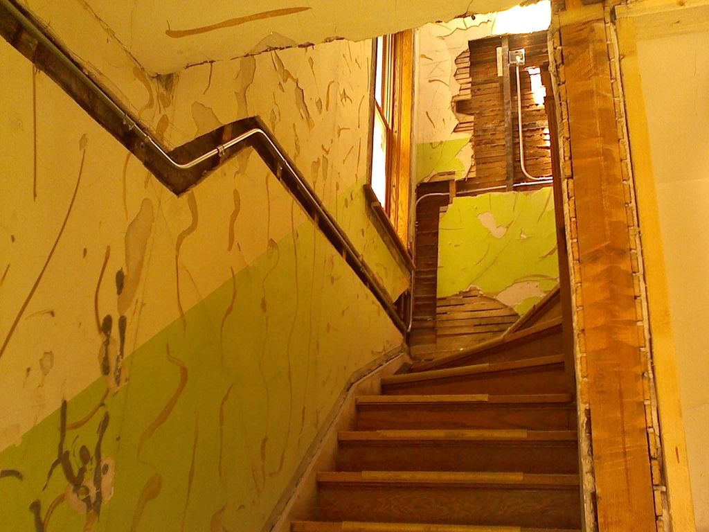 3-Way Lighting / Main Stairway
(2 of 2 - Remodel P