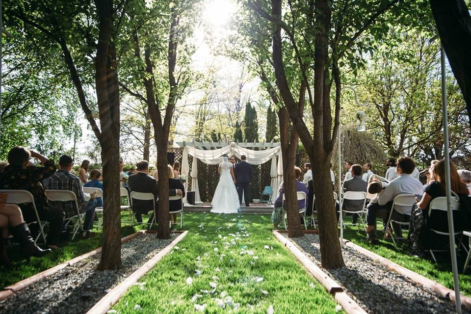 Emmet, Idaho garden ceremony