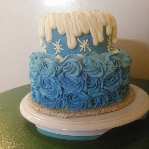 Frozen themed cake; vanilla cake and vanilla butte