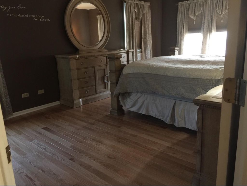 Hardwood floor installation 