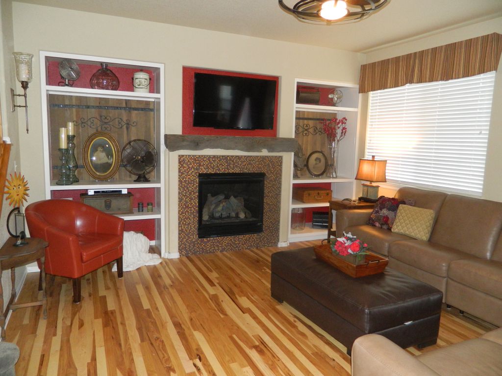 After: added "wine barrel" paneling behind shelves