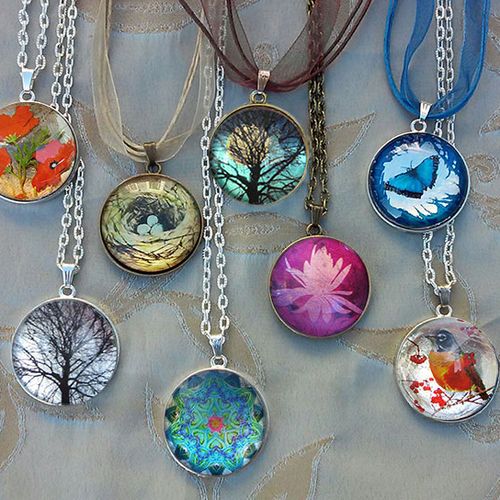 samples of some of my glass pendants, which includ
