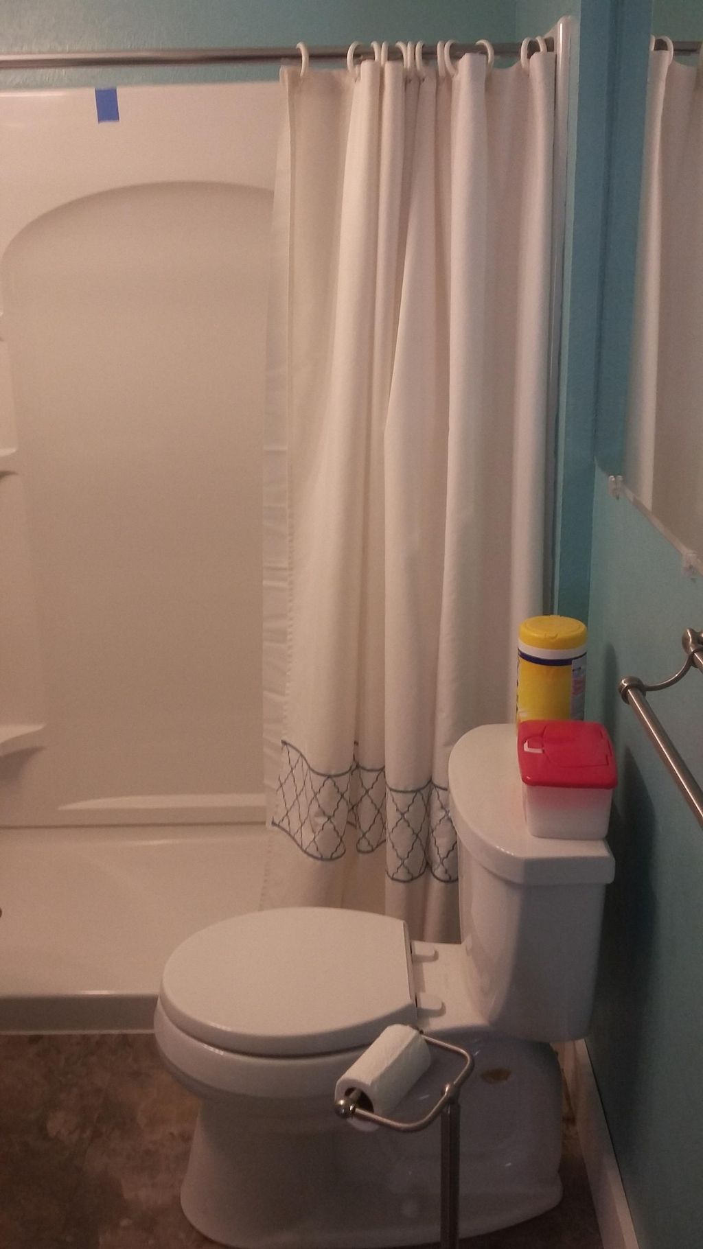 Another shot of the bath.