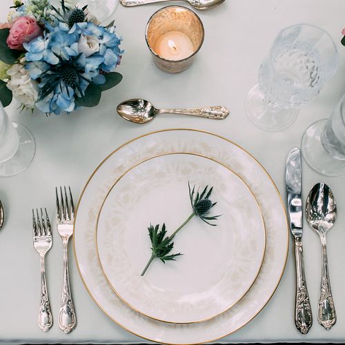 Simple clean place settings.