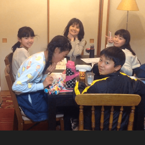 Clockwise: Misa, Suzune, Soushirou, Hiromi, Hikari