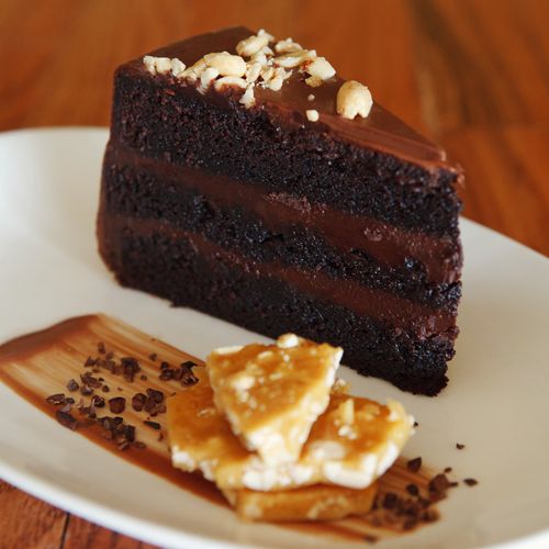 chocolate peanut butter cake w/ peanut brittle