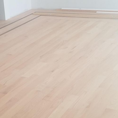 LE wood flooring