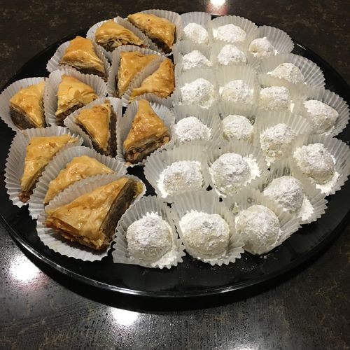 Dessert Tray - Baklava & Kourabiethes