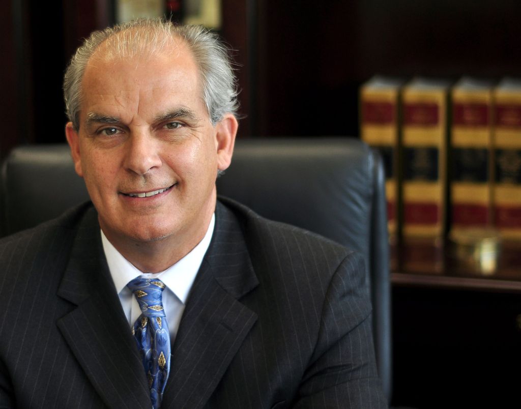 Anthony Castelli Mediator