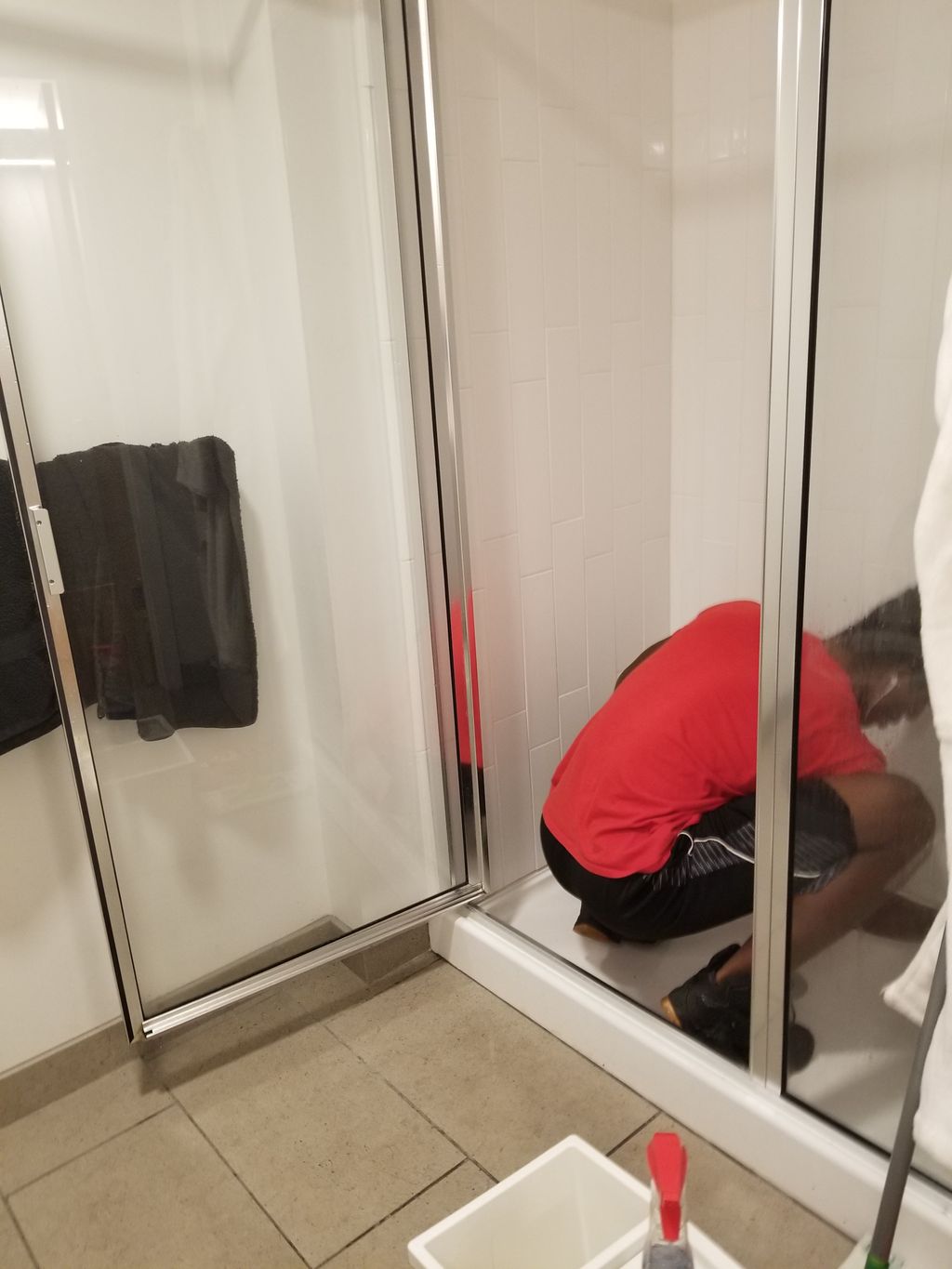 Jay really getting in there!