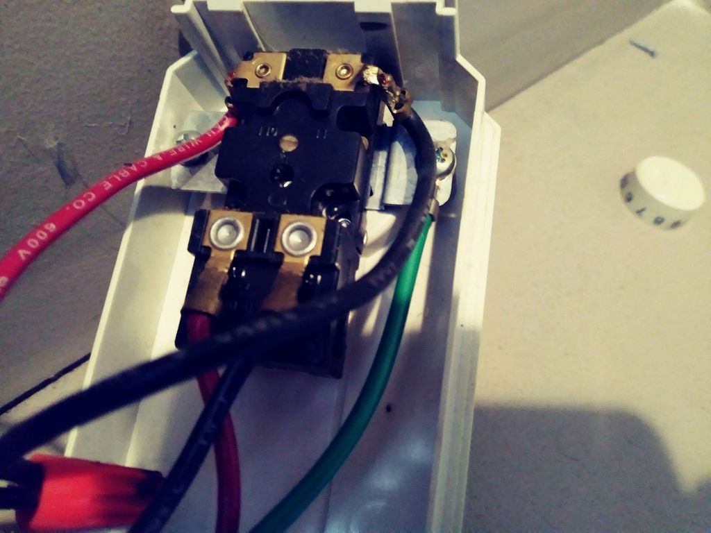 Baseboard 240v. electric heater stat