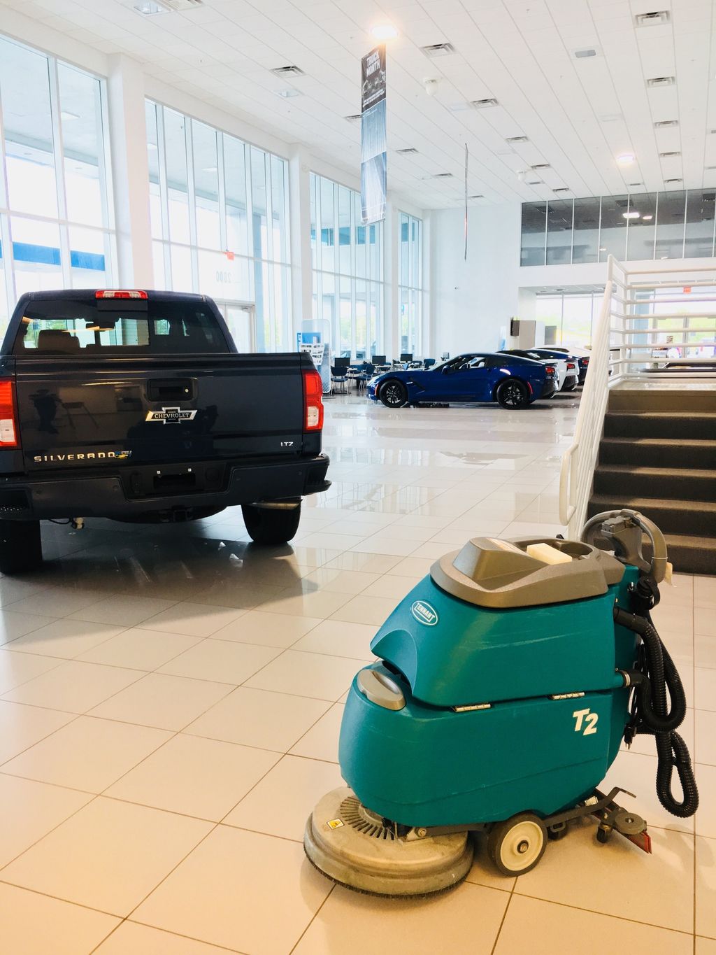 Dealership cleaning 🚘