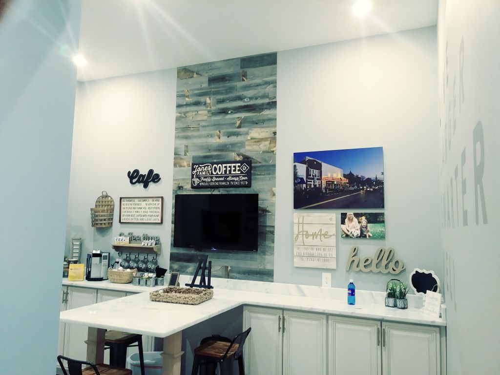 peel n stick it! Accent wall