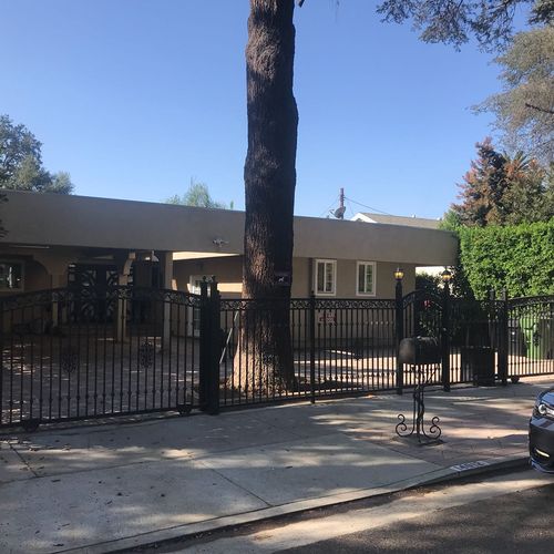 (2019 Closed transaction) On Chandler Blvd in Sher