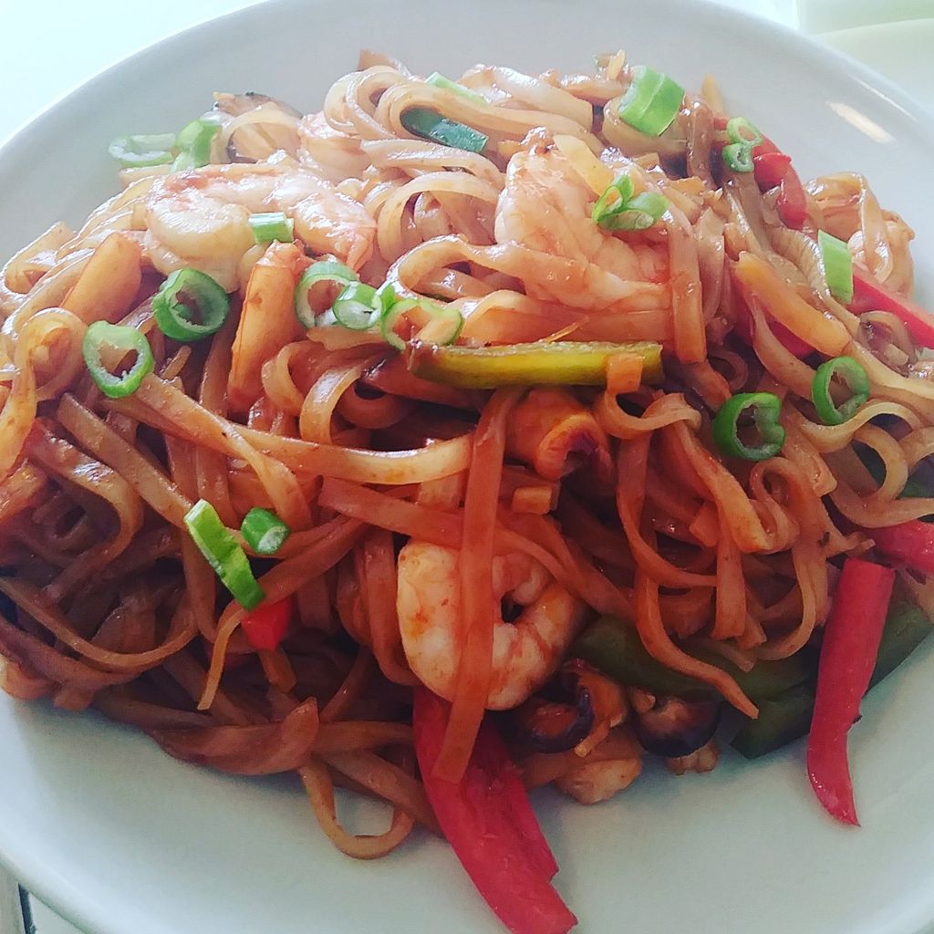 Shrimp lo mein