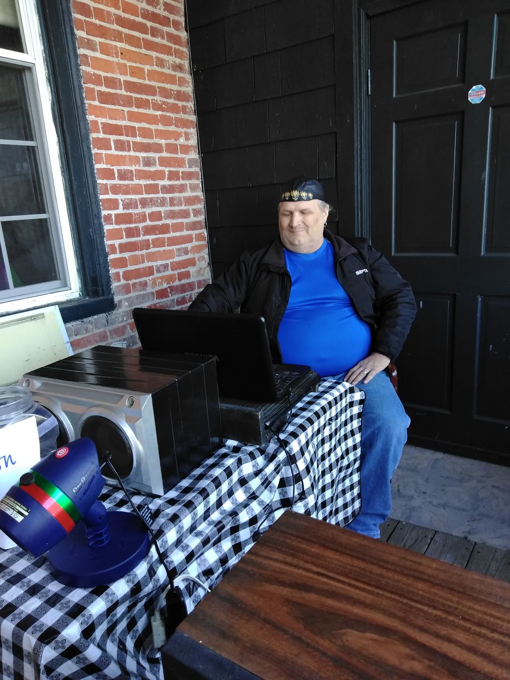 dj at a memoral for the cancer socity in delaware 