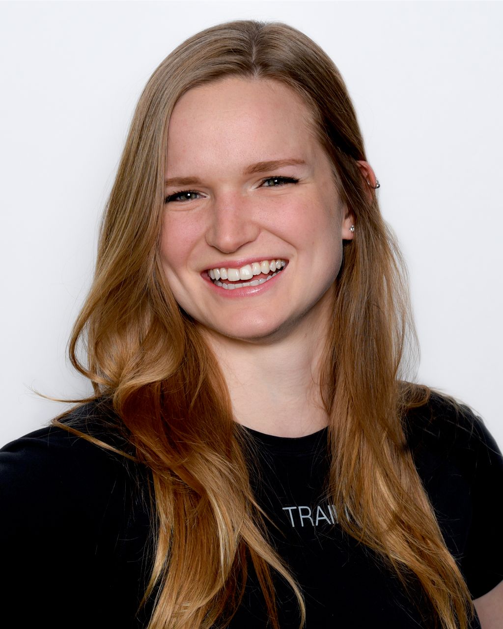 I'm Ariel, founder and CEO of Fueled by Four, a ho