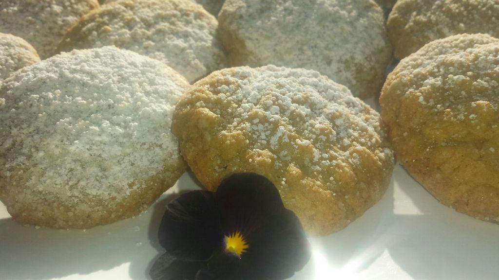 Lemon Kissed Cookies