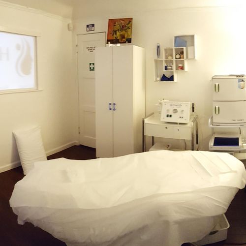 3 Treatment Rooms