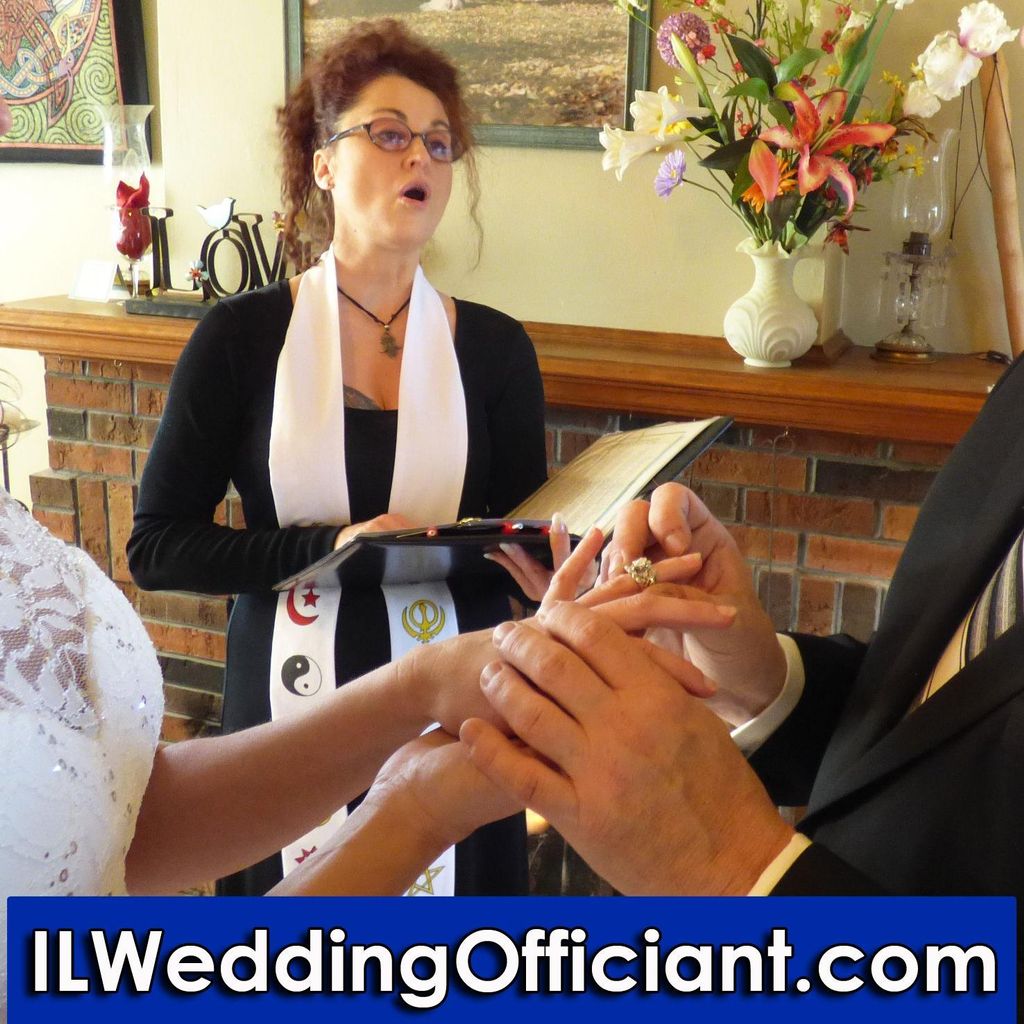 IL Wedding Officiant, Venue & Coordination