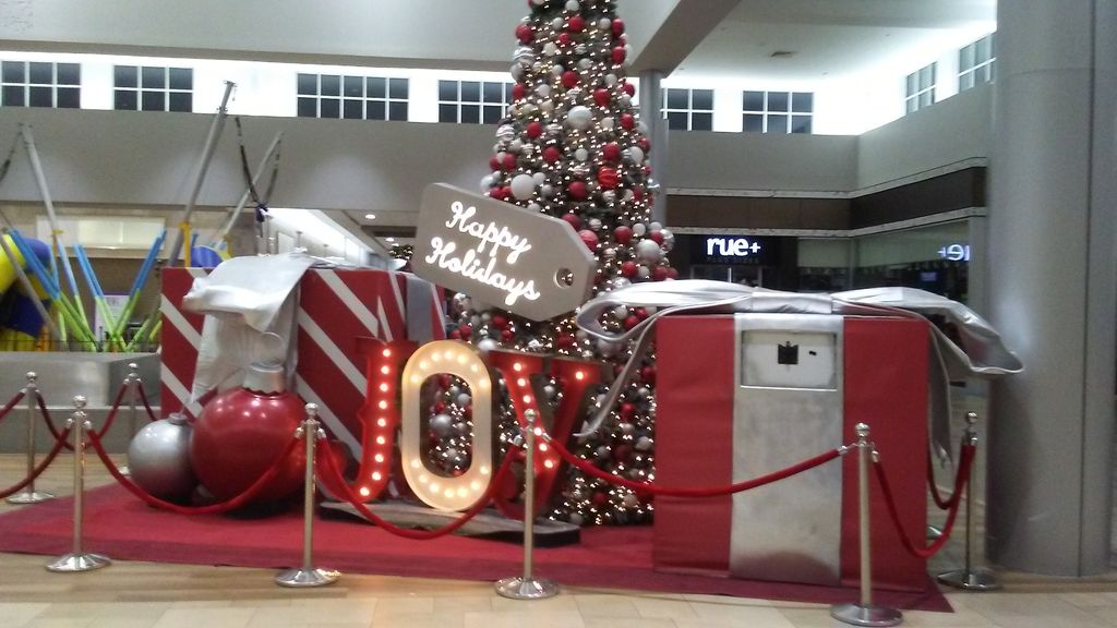 rear of Santa set up