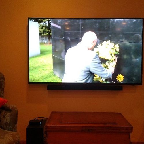 Ruben and his team installed two wall mounted TVs 