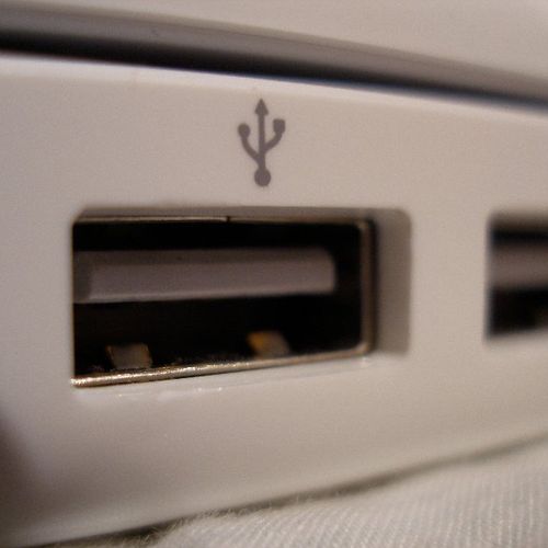Laptop USB repair