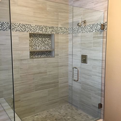 Ilie remodeled our master tub and shower area.   I