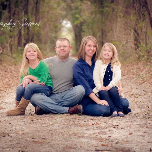 Maegan did beautiful work on our family photos sev