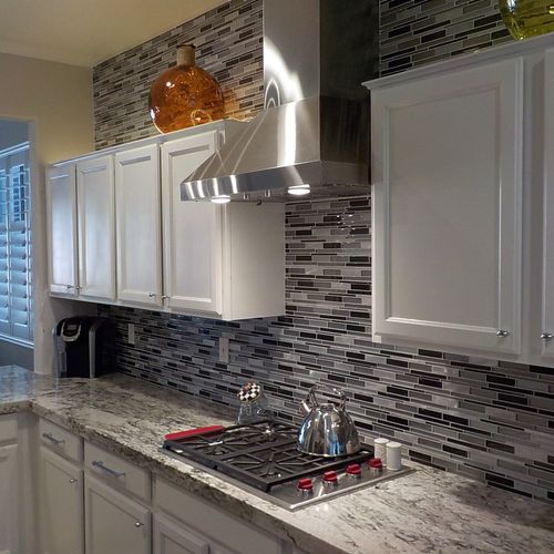 I am a general contractor specializing in kitchen 