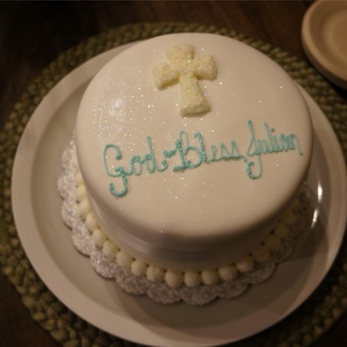 I ordered a cake for my sons baptism. It was moist