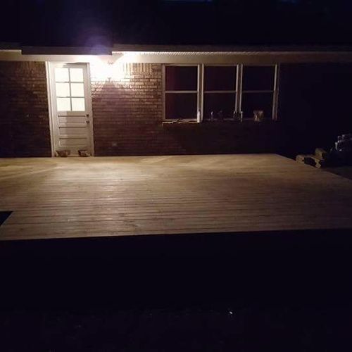 We hired Daniel to build a 20 x 20 back deck for u