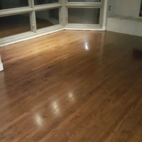 Ty did a fantastic job staining the wood floor in 