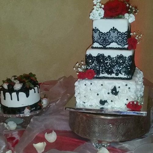 The cake and designs were amazing.  This vendor wa