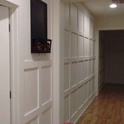 I've done this wainscoting with square panels and 