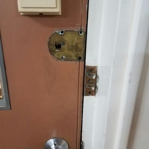 I needed a new lock installed for our commercial o