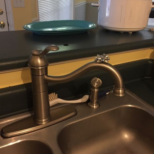 Mike replaced my kitchen faucet and swapped out my