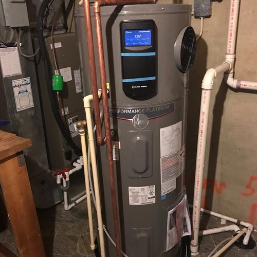 Steve and his Team replaced a hot water tank with 