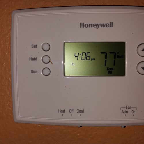 Thermostat works great! Appreciate his professiona